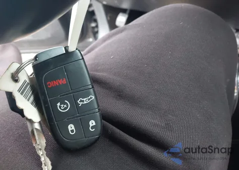 2019 Dodge Challenger R/T from USA, damaged, VIN 2C3CDZBT6KH680261